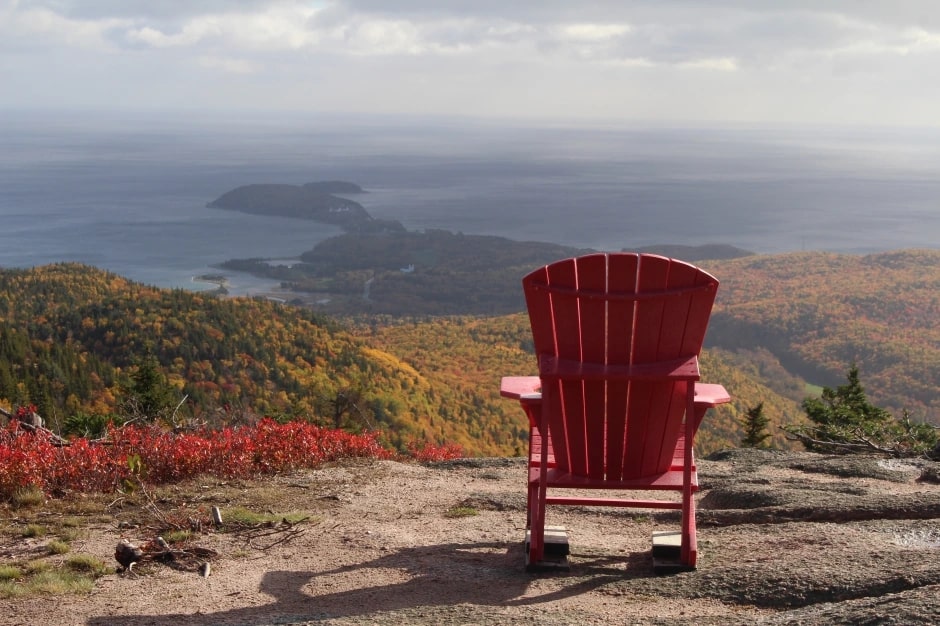 See the spectacular icefalls at Franey Trailhead's Homepage