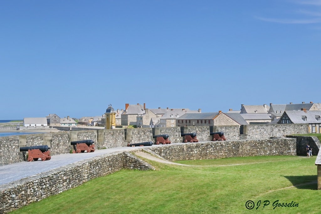 Visit the historic Fortress of Louisbourg's Homepage
